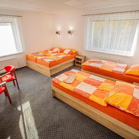 Hotel Rabbit Trhovy Stepanov Exterior foto